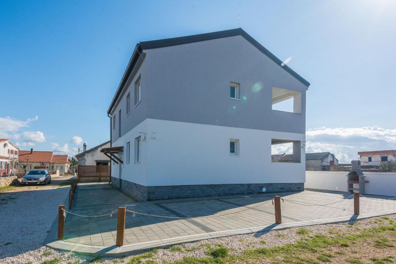 Apartments Pejakovic Vir Exterior photo
